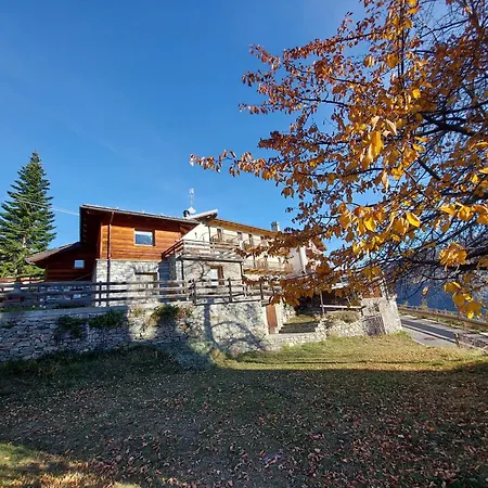 Maison Lo For - Casa Indipendente * Torgnon